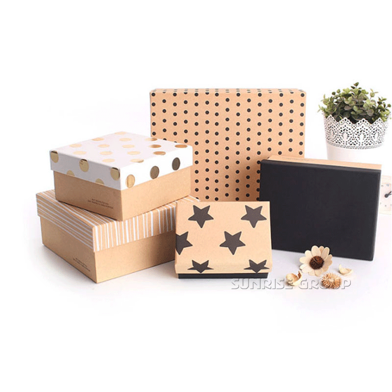 Romantic Pătrat Cardboard Custom Pattern Gift Box de ambalare