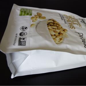 pungă de plastic din ziplock cu gaură