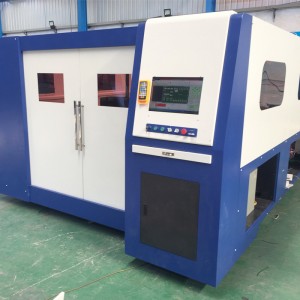 Masina de taiere laser cu fibra optica