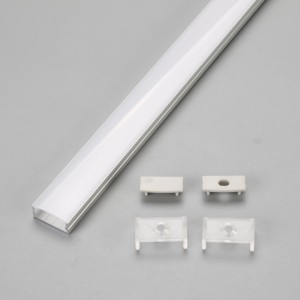 Produsul lămpii de lumină liniară, cu cleme cu șuruburi de capace și capac de lungime personalizată