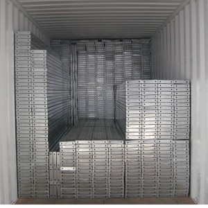 Scândură metalică zincată cu lățime 210 cu lățime de 10 mm