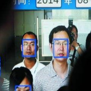 Serviciu personalizat de dispozitiv de recunoaștere a viziunii computerului