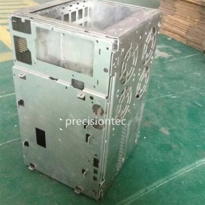 Piese metalice sub formă de pulberi