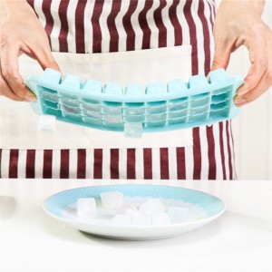 36 Tăvi mici cu cuburi de gheață din silicon cu capac