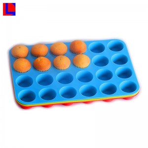 Forme de tort de silicon de înaltă calitate produse prin matriță prin injecție de către mașina de modelat din cauciuc