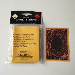 62X89mm Mânecă de protecție pentru carte de joc galben solid YGO japoneză / dimensiune mică