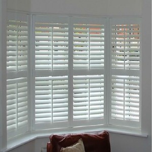 ferestrele și obloanele frumoase îți fac casa frumoasă