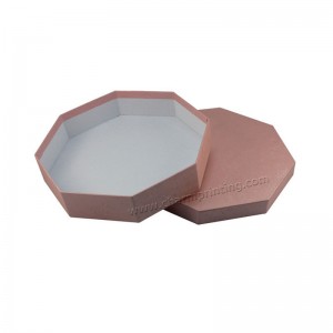 Cutie specială de dulciuri cu ciocolată dulce