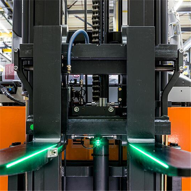 Sisteme de ghidare laser Stacker pentru depozit
