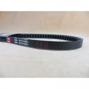 Învelită în curea v