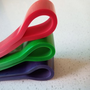 Banda scurtă de tensiune din latex