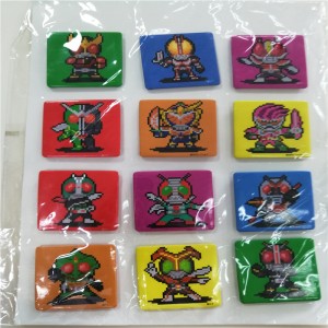 Fabrica din China Buton metalic buton insigna de pin cu insignă colorată logo-ul