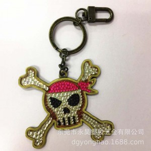 Breloc cu diamante P051