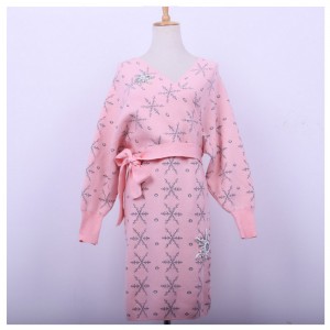 Rochie din tricot cu valuri de sticlă caldă de flori de zăpadă 2018