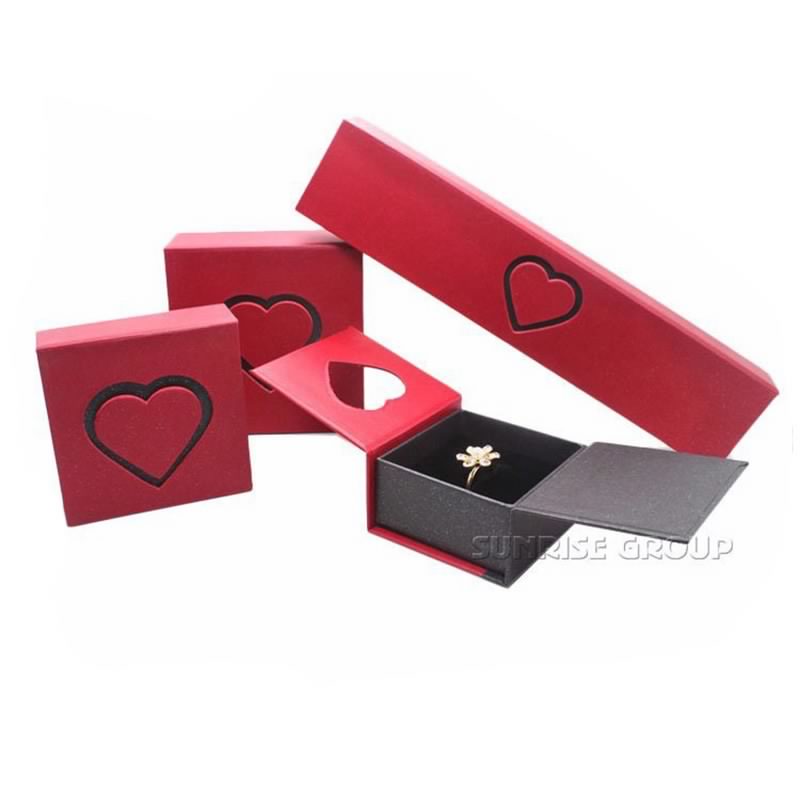 Cutie de hârtie cadou cu inel de bijuterii cu închidere magnetică