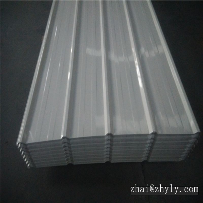 PE / PVDF Folie de acoperiș din aluminiu prefabricată vopsită cu film vopsit / dale pentru acoperiș