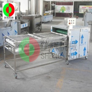 Taietor cu gheare de pui