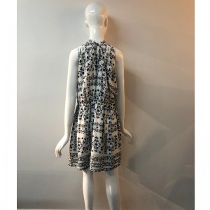 VÂNZĂTOR CU ÎNCĂCUT ÎNCĂLCAT JLWD0021