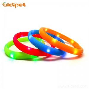 Logo personalizat personalizat reglabil din silicon led guler de câine pentru animale de companie care produce provizii