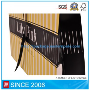 Pungă de hârtie de lux de culoare roz, cu panglică