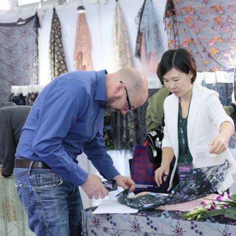 Informații despre expoziția companiei