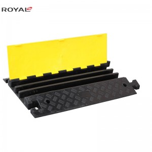 3 canale Cablu Protecție pentru cablu rampă