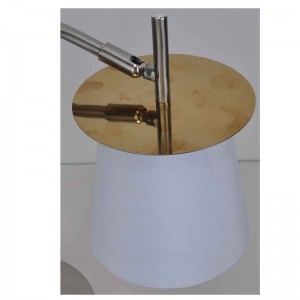 Lampa de masă cu nuanță de țesătură și foaie de decor