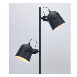 Lampa de podea cu umbră metalică și funcție de umbră reglată, bază plană