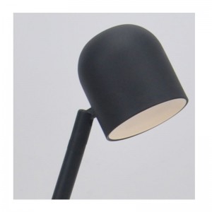 Lampa de masă LED cu funcție de reglare