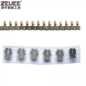 Echipament de asamblare automată a conectorului terminal electric