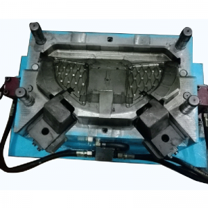 Forma panoului lămpilor auto