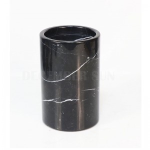 Racitor de vin din marmura neagra