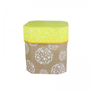 Cutie cadou de lumânare parfumată cu capac de dimensiuni speciale