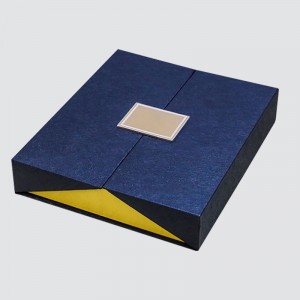 Cutie de cadouri speciale luxoase personalizate