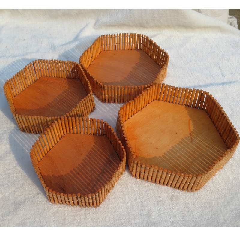 Coș de depozitare a fructelor uscate