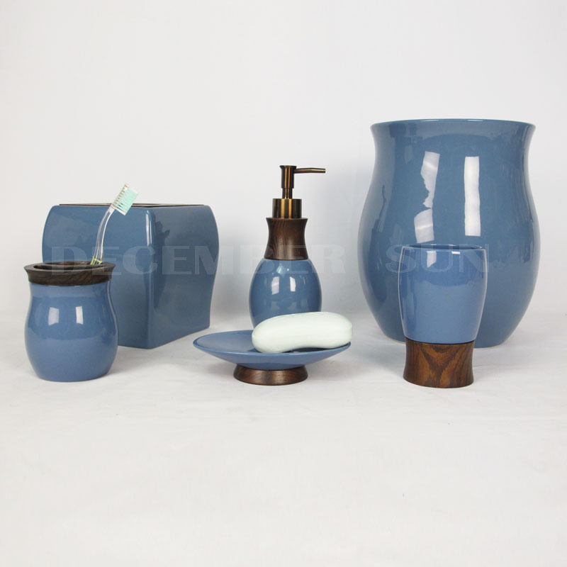 Ceramic cu piese de lemn, accesorii de baie, set de baie