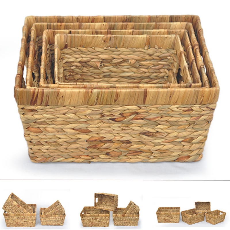 Coș de zambile cu apă