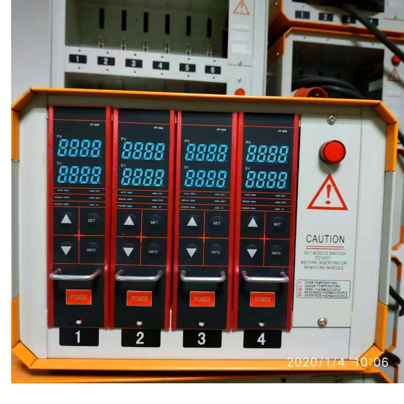 4 seturi de cutii de control al temperaturii portocalii