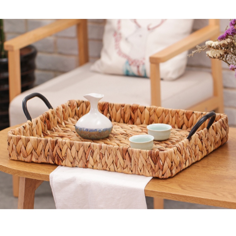 Tava de afișare a zambilei cu apă