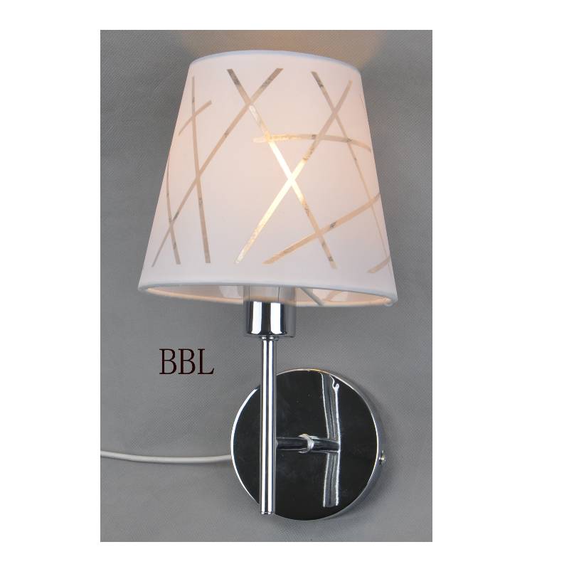 Lampă de perete cu nuanță de țesătură