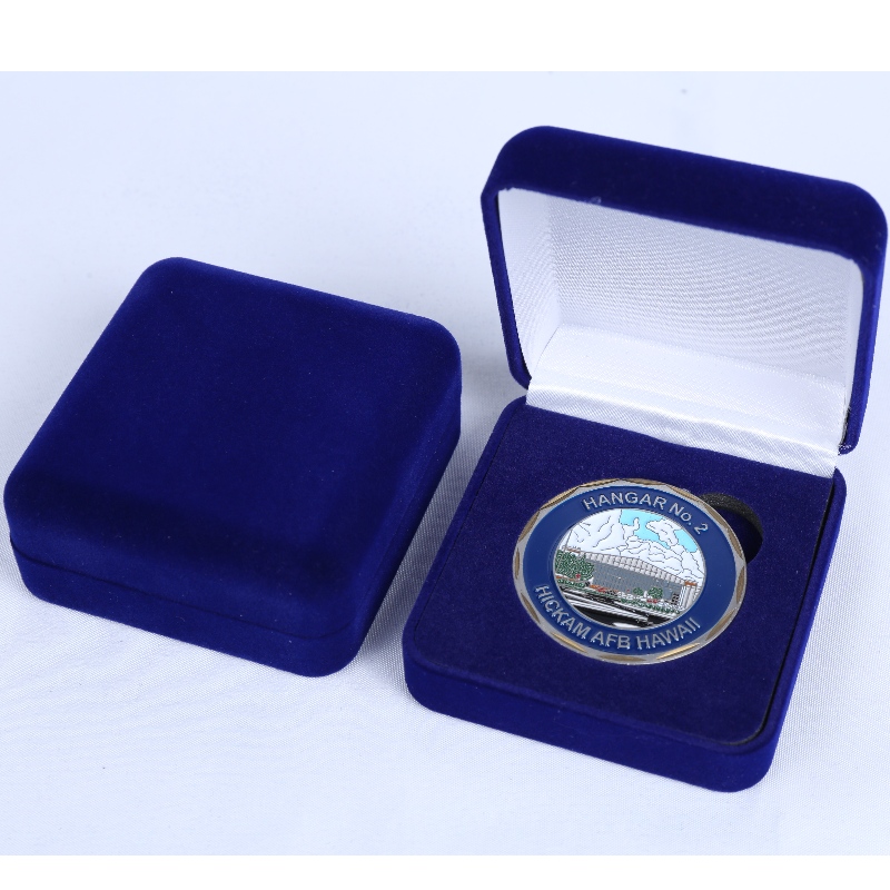 Obiect D-17 formă rotundă Velvet Box pentru pedalat, monedă & insigna, mm.65*68*29, greutăţi aproximativ 40g.