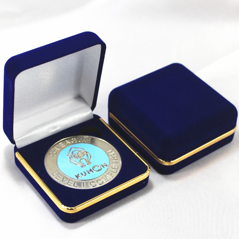 Obiect D-17 formă rotundă Velvet Box pentru pedalat, monedă & insigna, mm.65*68*29, greutăţi aproximativ 40g.