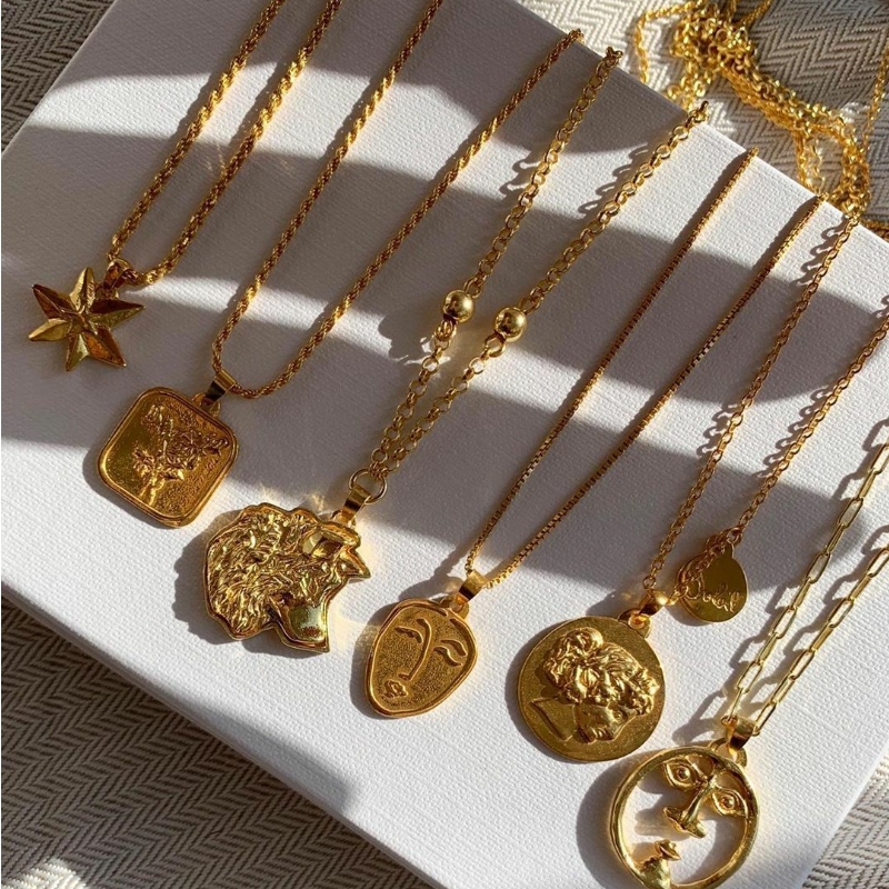 Vară 2020, element de modă: monede retro