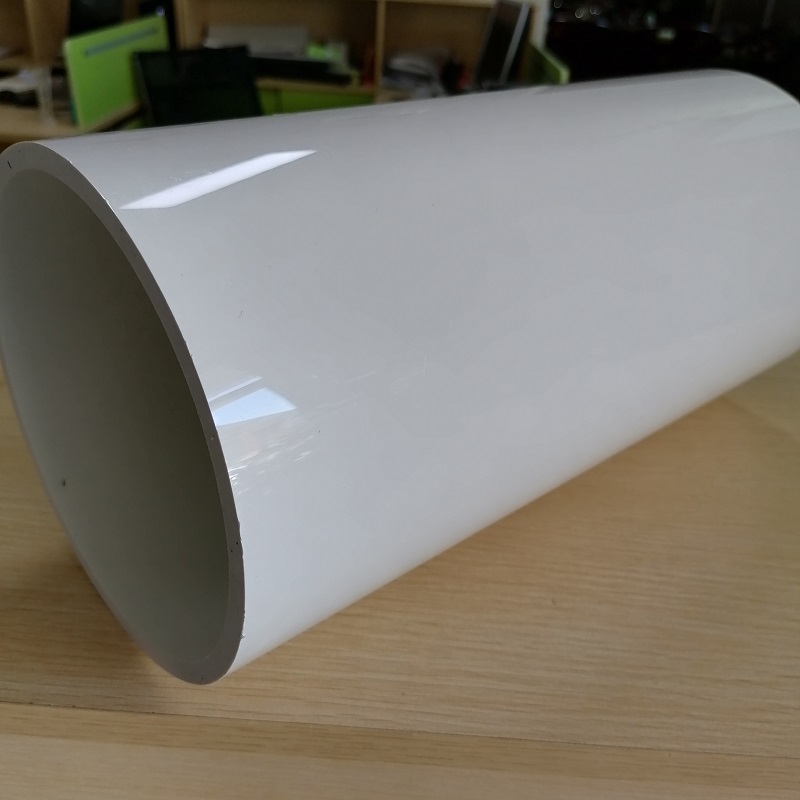 Panglică personalizată albă Extruded pvc conductă de țevi din plastic produsă în China