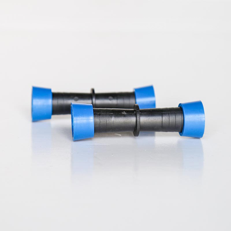 Trageți inelul de conectare