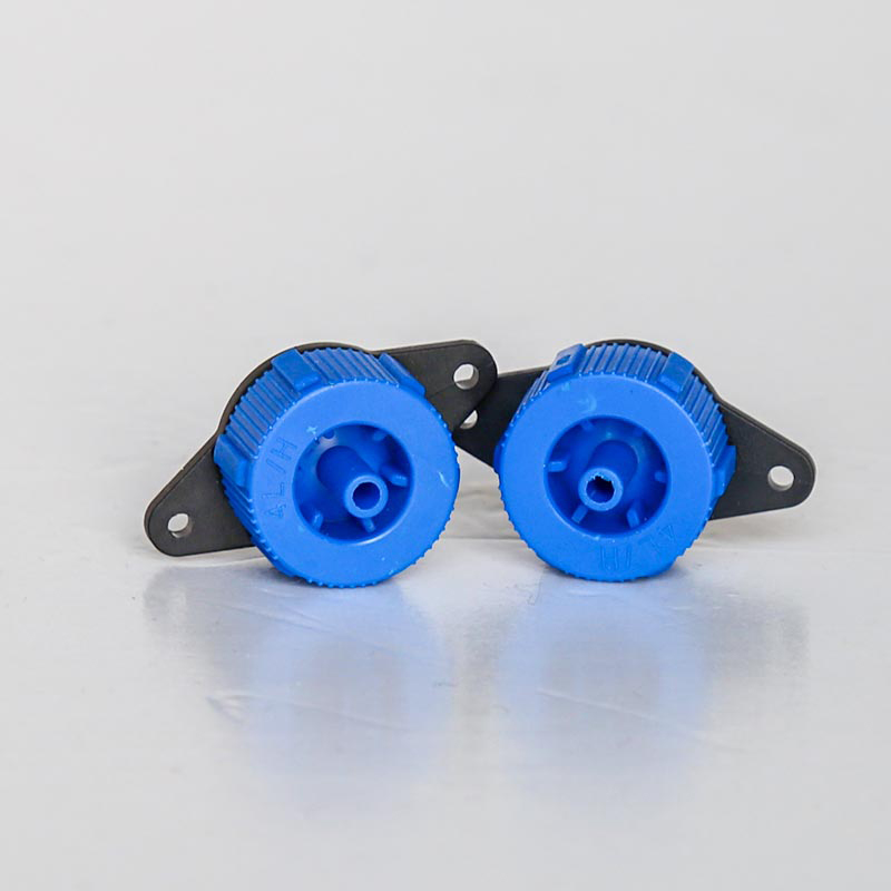 Emiţător de compensare a presiunii