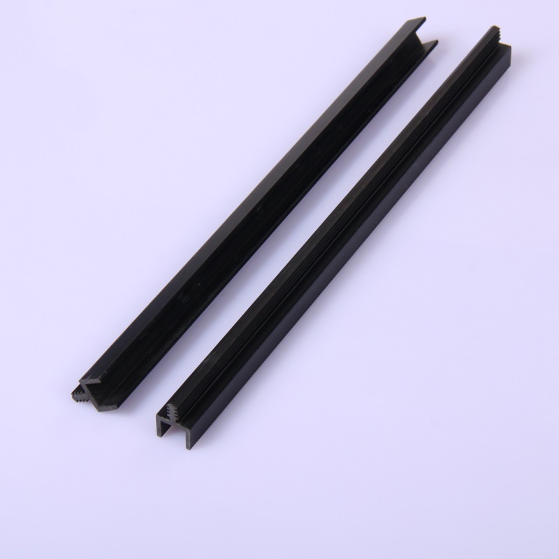 Banda profesională de extrudare a profilului din PVC personalizat pentru piesa de mobilier din sertar