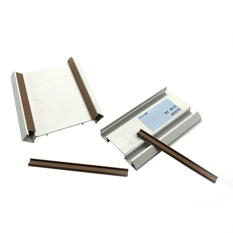 Linie de colț din PVC Profil din plastic pentru material mobil pentru decorarea containerelor