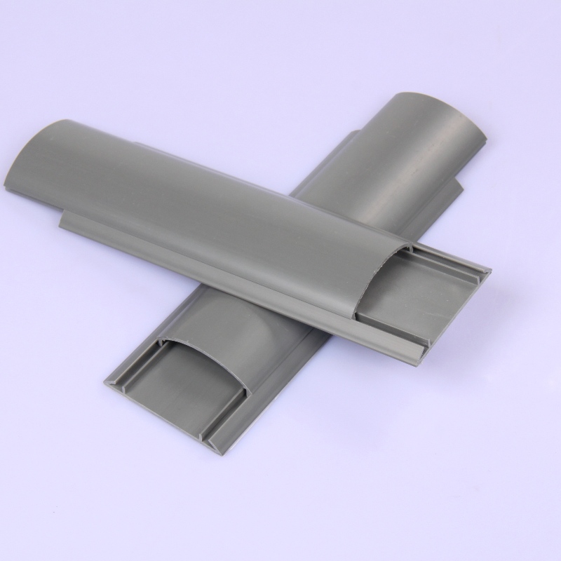 capacul cablului pardoseala ecranului cablului pardoseala capacul protectorului pentru firele de interior sunt curate și sigure