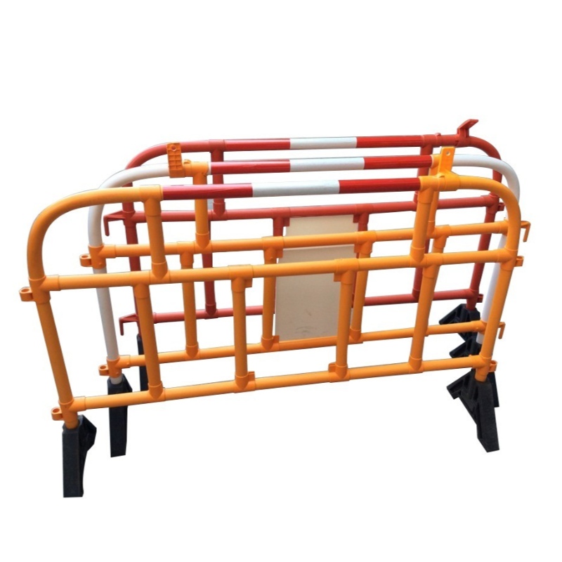 Bariera pietonala pentru concerte, evenimente sportive si parade baricada din plastic Bariera parcarii din PVC Bariera rutiera a vehiculului